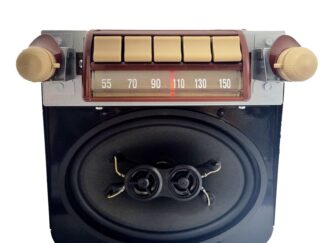 1947-53 Chevrolet Truck AM/FM/Bluetooth Radio with Speakers